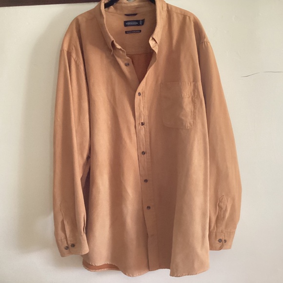Consensus Faux Suede Long sleeved Shirt Perfect for Fall! - Picture 1 of 2